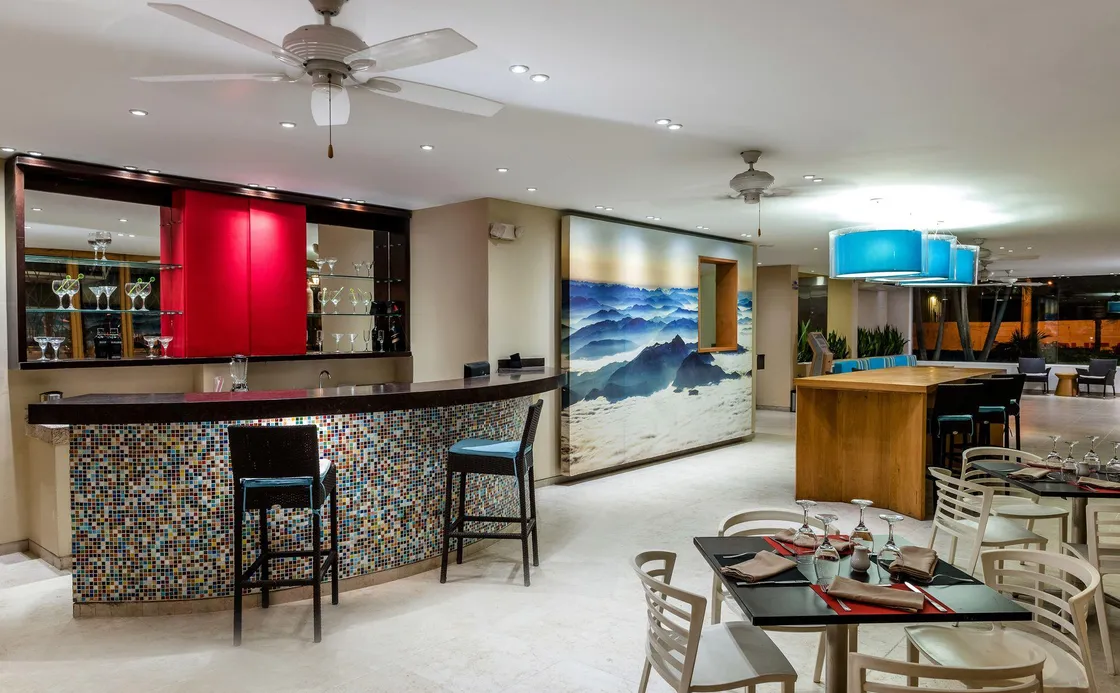 Blue-Hotel-by-Tamaca-Bar-Santa-Marta