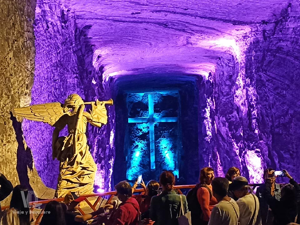 Catedral-de-sal-Zipaquira-Cundinamarca-Colombia2