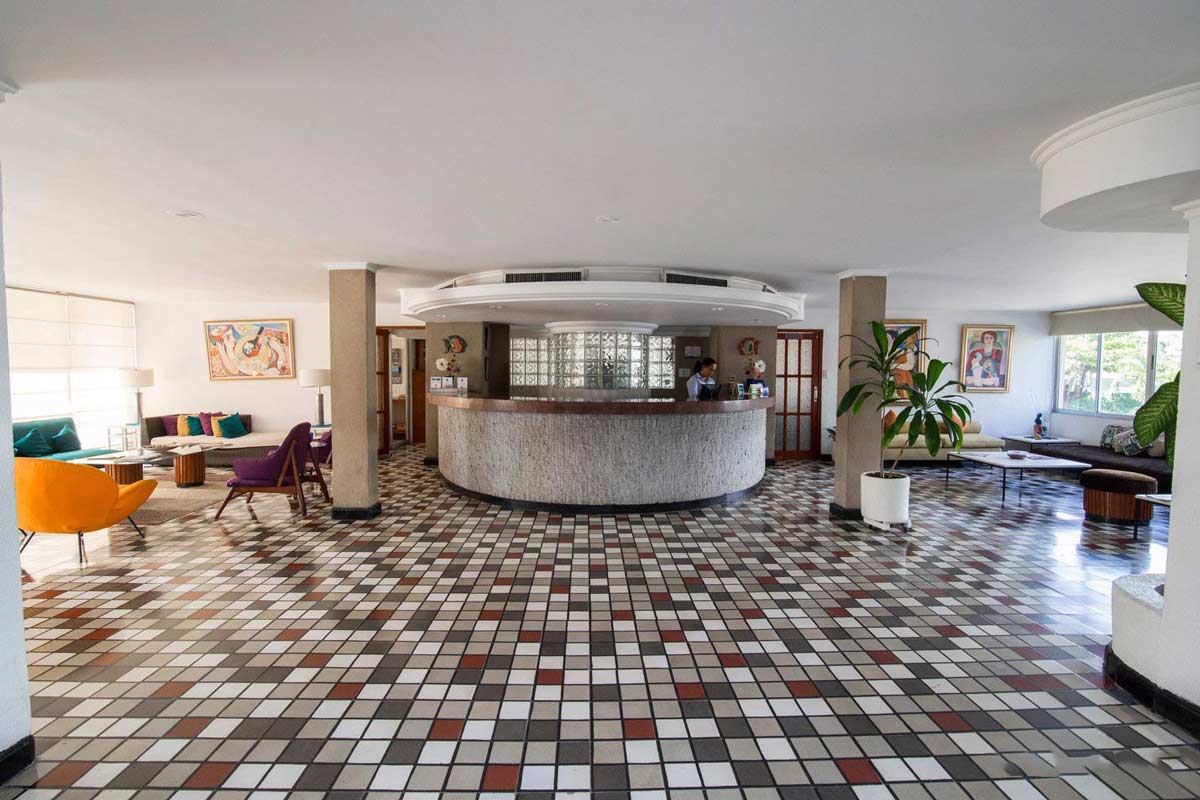Hotel-Bahia-Recepcion-Cartagena
