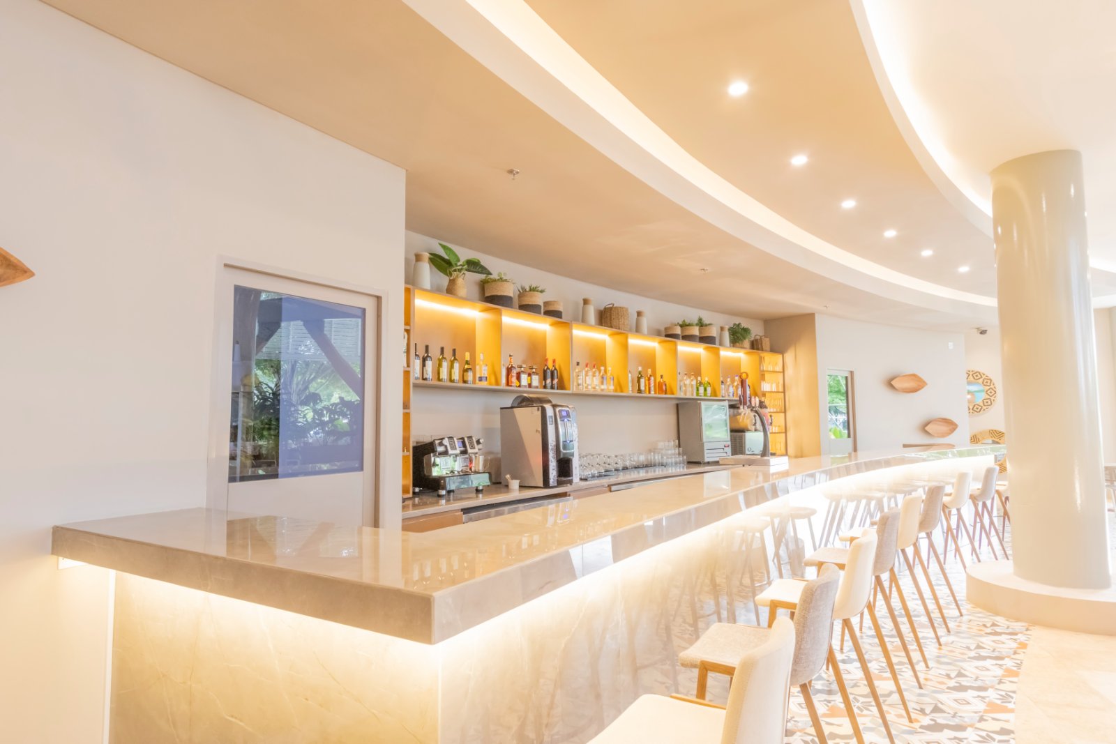 Hotel-Gran-Sirenis-Bar-San-Andres