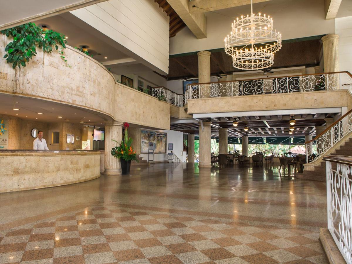 Hotel-Las-Americas-Casa-Playa-Lobby