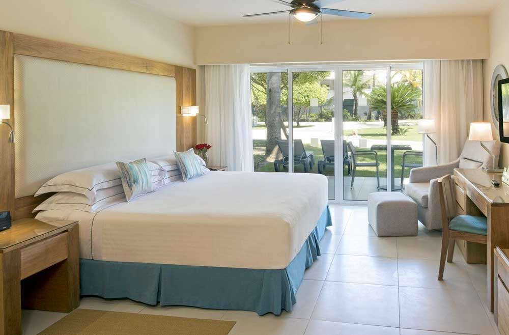Hotel-Occidental-Punta-Cana-Habitacion