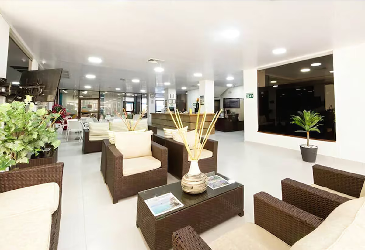 Hotel-Verde-Mar-Lobby-San-Andres