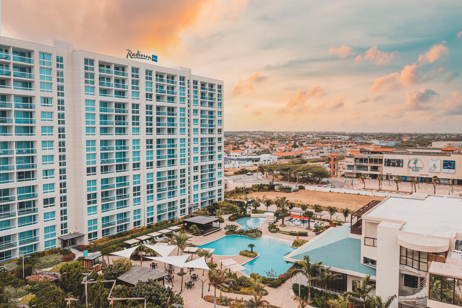 Radisson-Blu-Aruba-Panoramica