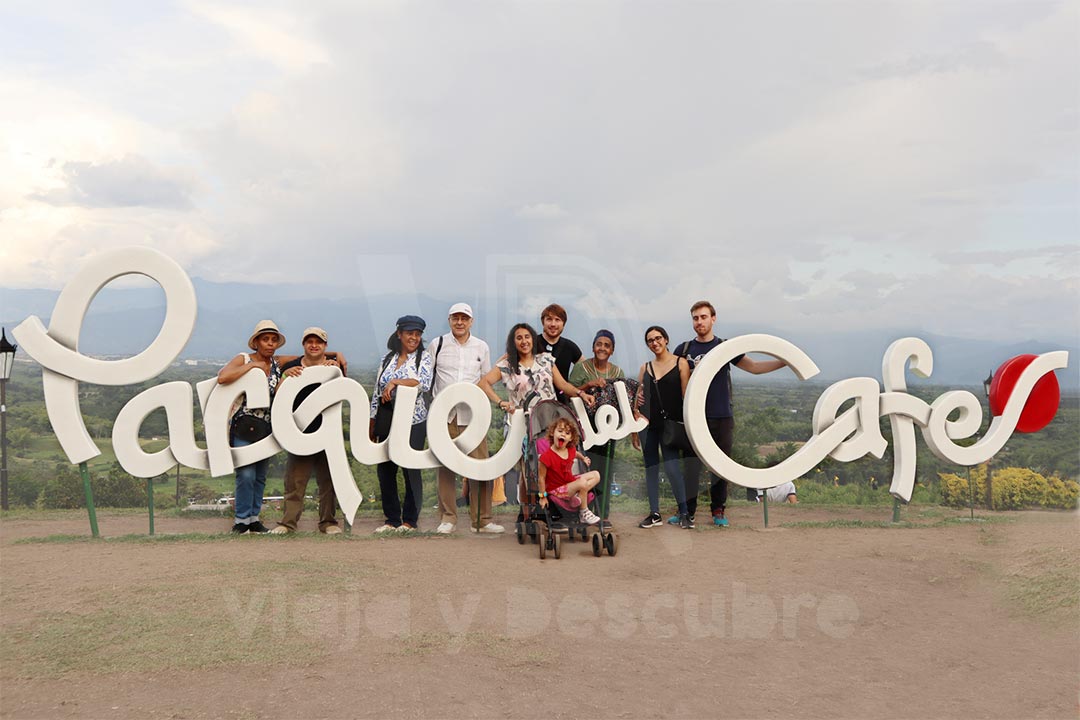 pasadia-parque-del-cafe-grupo-de-viajeros
