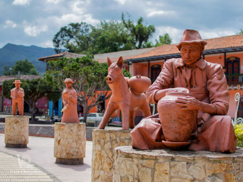 tour-boyaca-desde-cali-raquira-artesanias