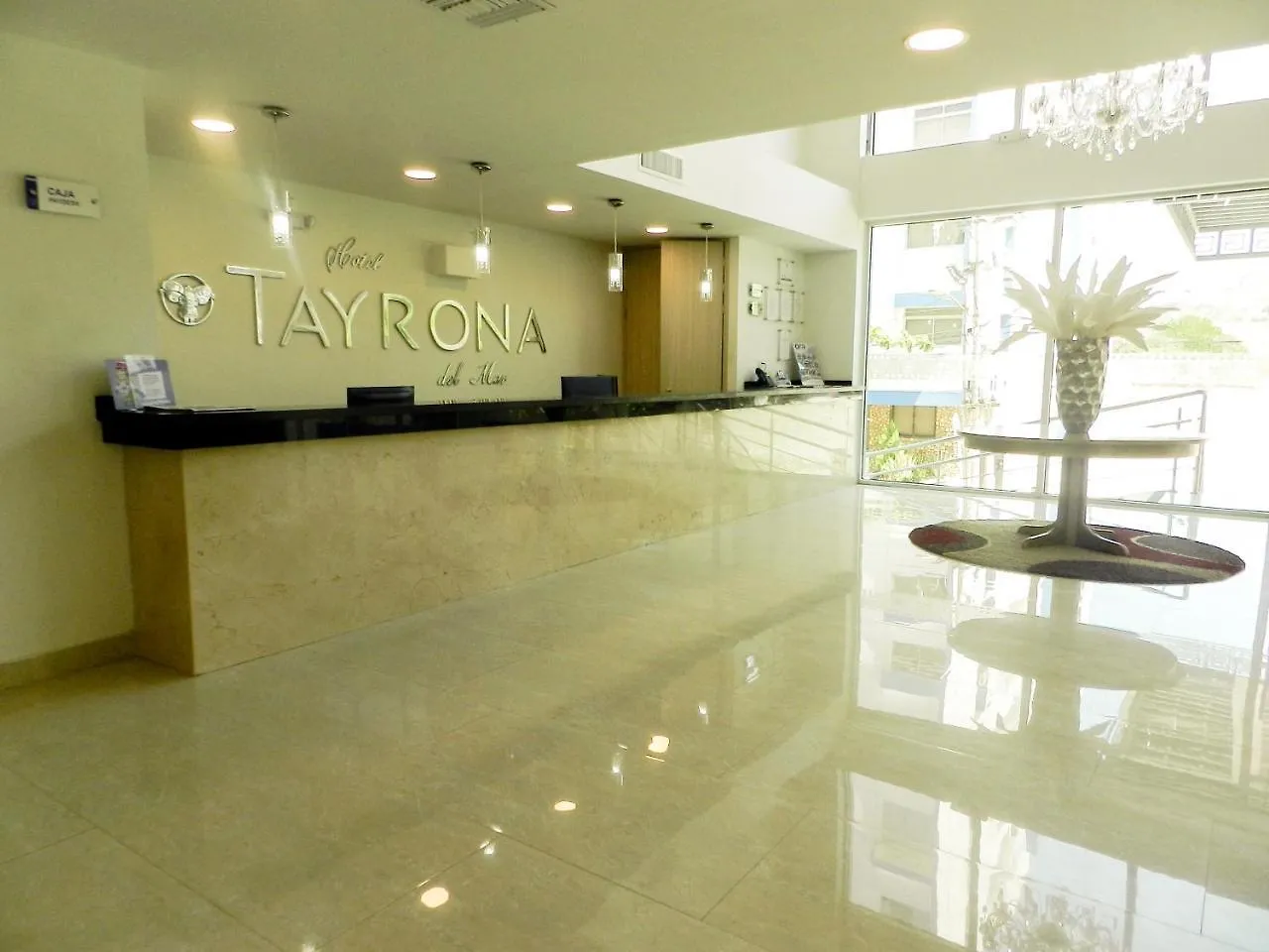 hotel-tayrona-del-mar-santa-marta-recepcion