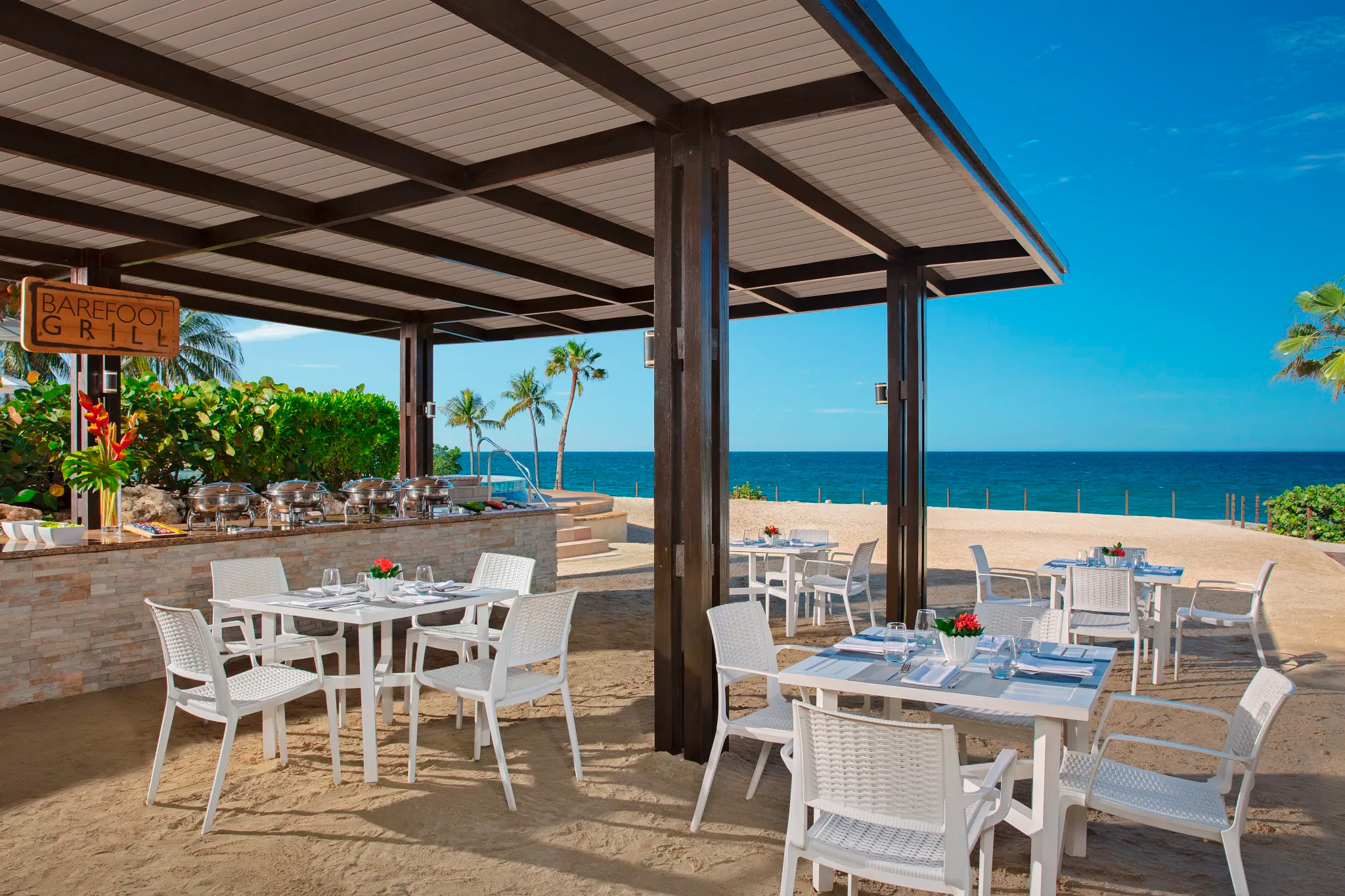 hotel-dreams-curacao-snacks-frente-al-mar