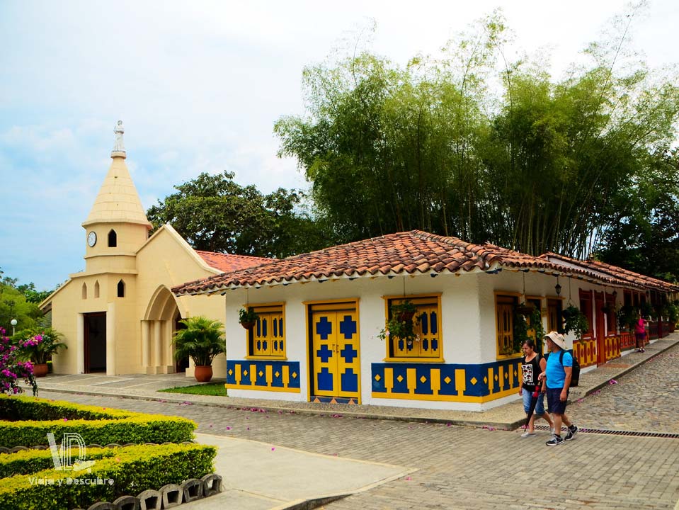 pasadia-parque-consota-pueblo-tradicional